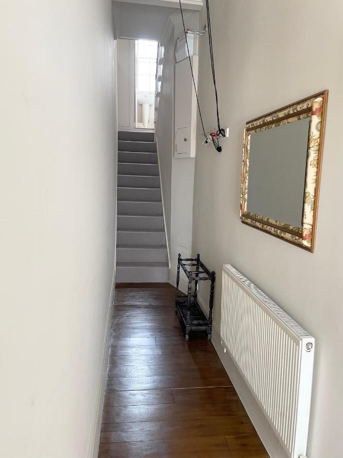 Victoria Maisonette Apartment London Luaran gambar